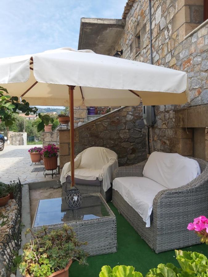 Voula Pansion Hotel Kardhamili Exterior foto