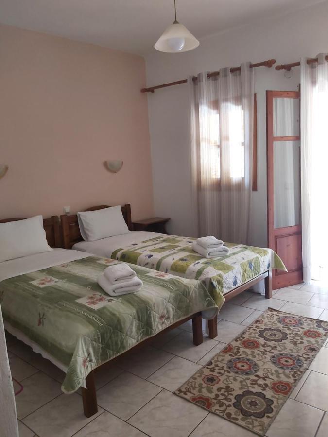 Voula Pansion Hotel Kardhamili Exterior foto