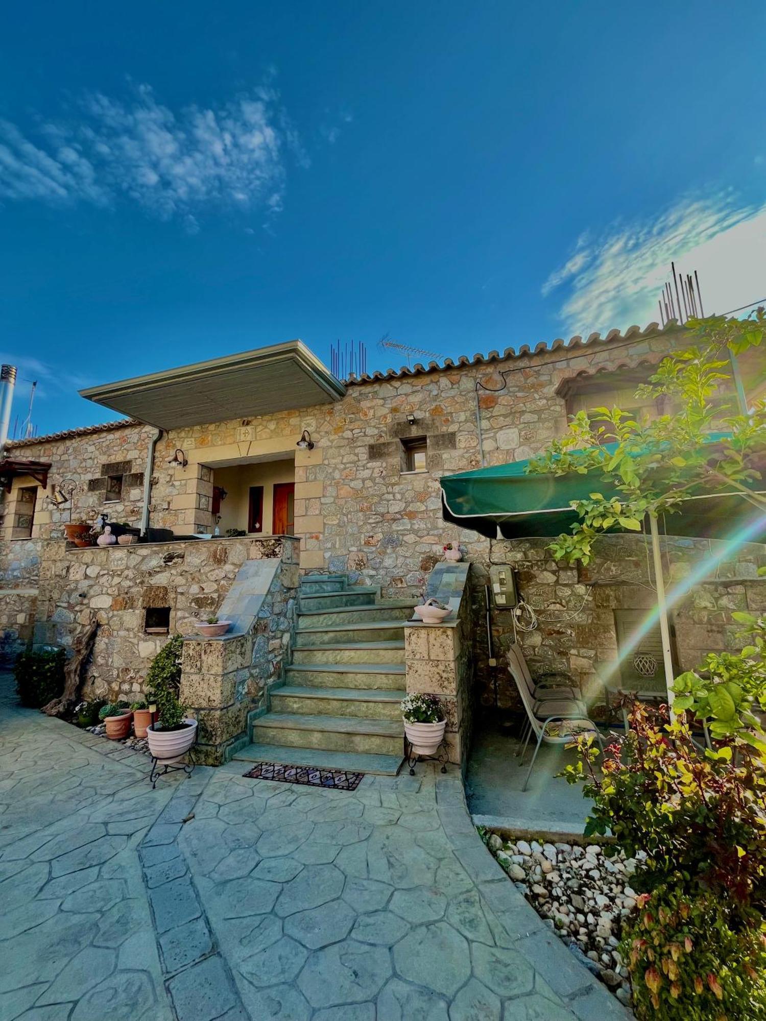 Voula Pansion Hotel Kardhamili Exterior foto